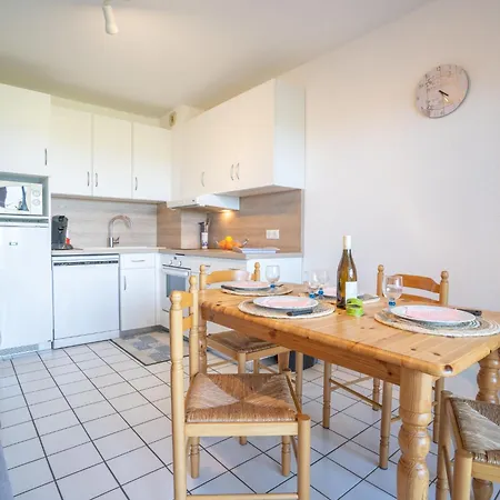 شقة Domaine De La Greve By Interhome